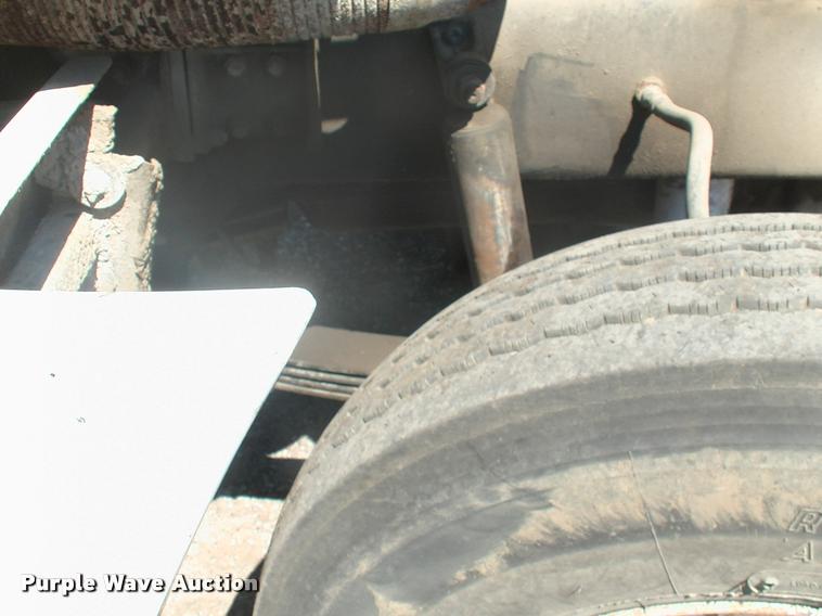 image for item DK9595 1989 Freightliner FLD dump truck