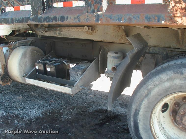 image for item DK9595 1989 Freightliner FLD dump truck