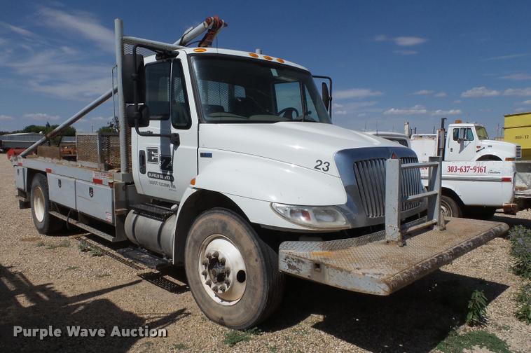 image for item DL9096 2013 International DuraStar 4300 flatbed truck