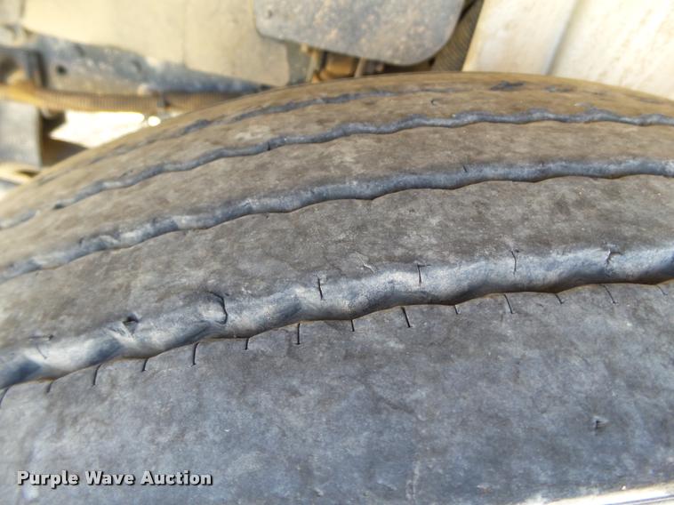 image for item DL9096 2013 International DuraStar 4300 flatbed truck