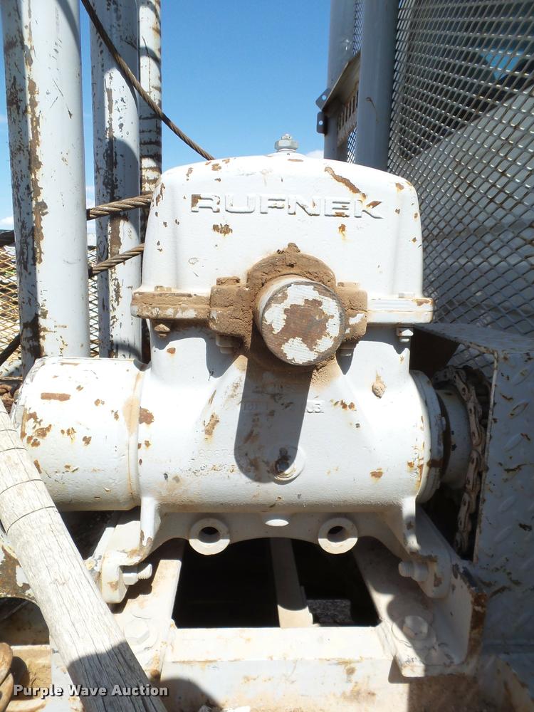 image for item DL9096 2013 International DuraStar 4300 flatbed truck