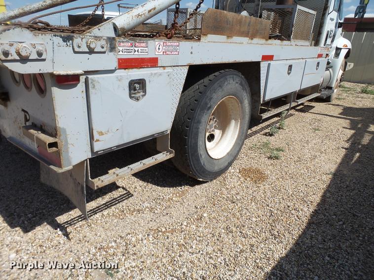 image for item DL9096 2013 International DuraStar 4300 flatbed truck