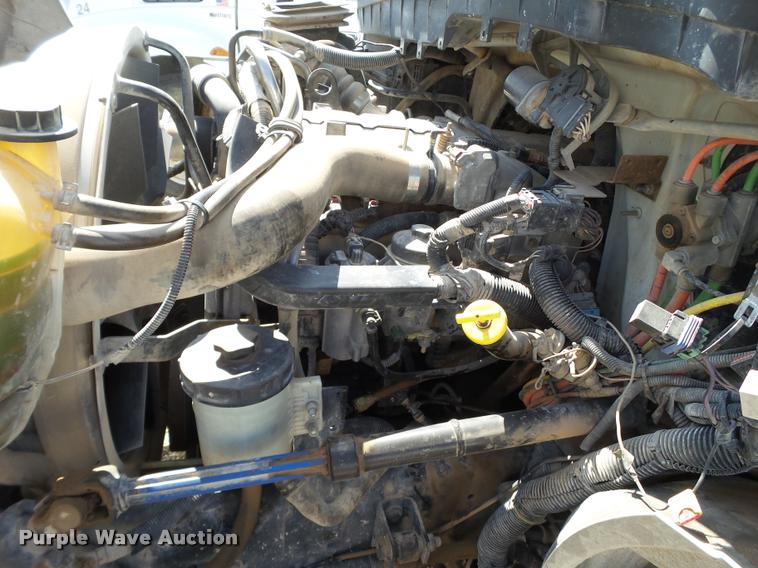 image for item DL9096 2013 International DuraStar 4300 flatbed truck