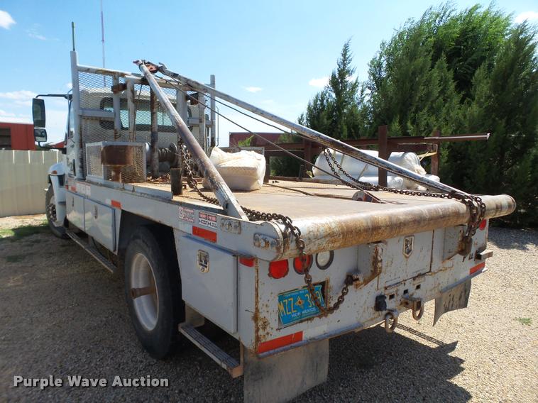 image for item DL9097 2013 International DuraStar 4300 flatbed truck