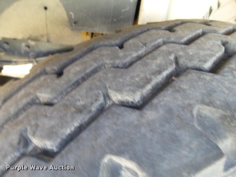 image for item DL9097 2013 International DuraStar 4300 flatbed truck