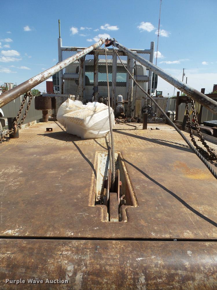 image for item DL9097 2013 International DuraStar 4300 flatbed truck