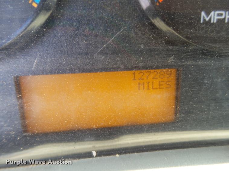 image for item DL9097 2013 International DuraStar 4300 flatbed truck