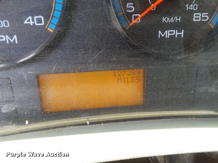 image for item DL9097 2013 International DuraStar 4300 flatbed truck