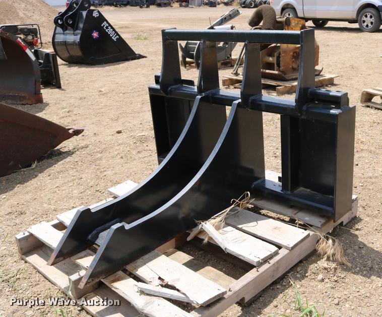 image for item DM9382 Haugen rock digger