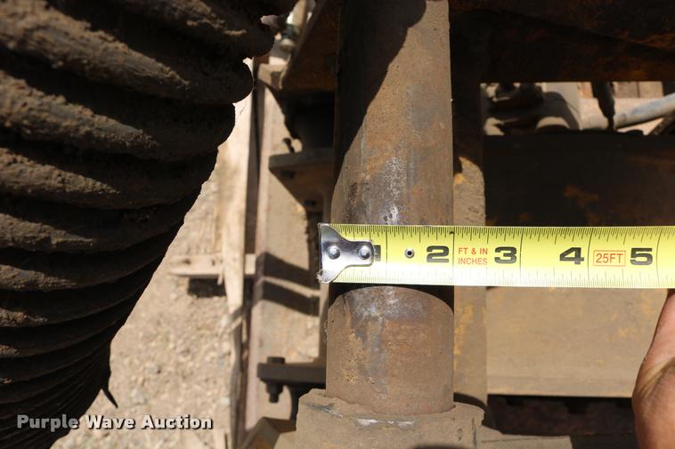 image for item DM9384 Indeco plate compactor