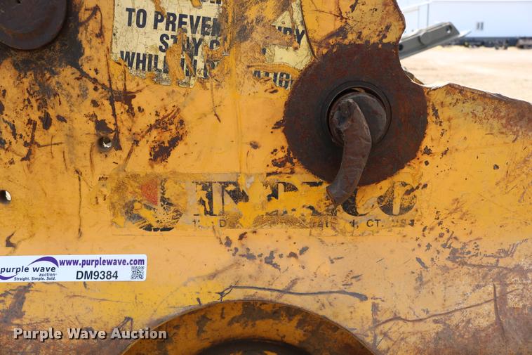 image for item DM9384 Indeco plate compactor