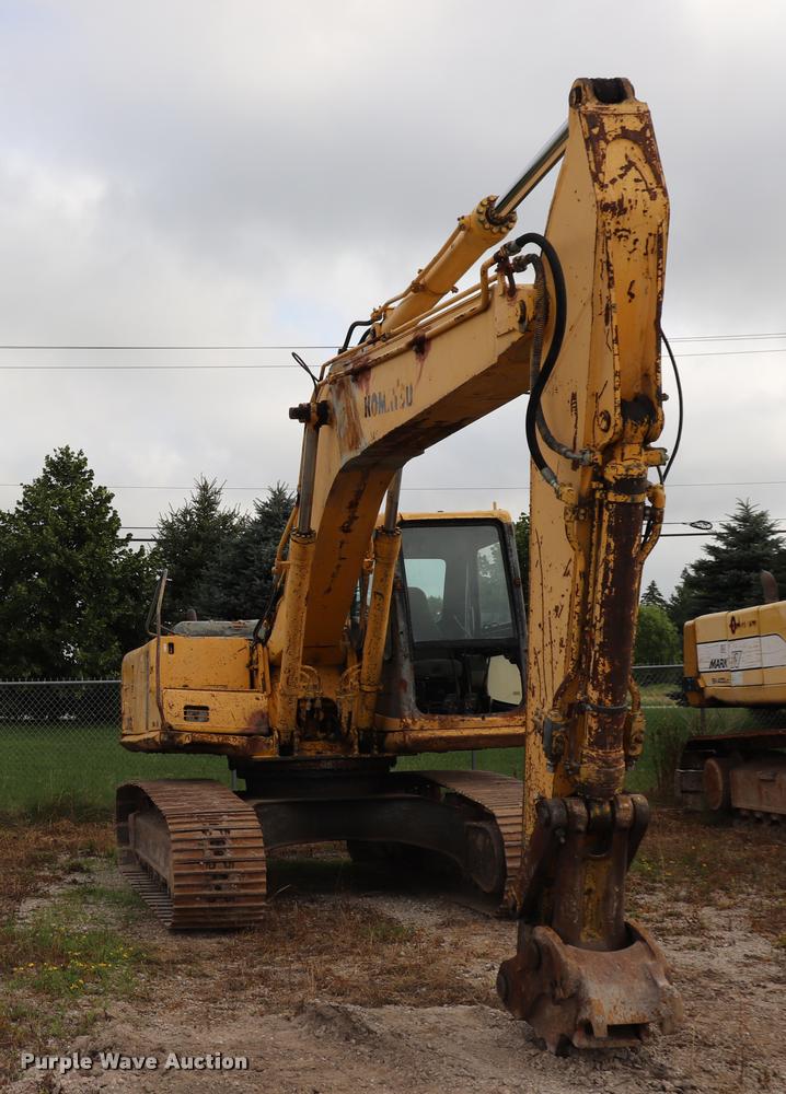 image for item DQ9482 Komatsu PC200LC excavator