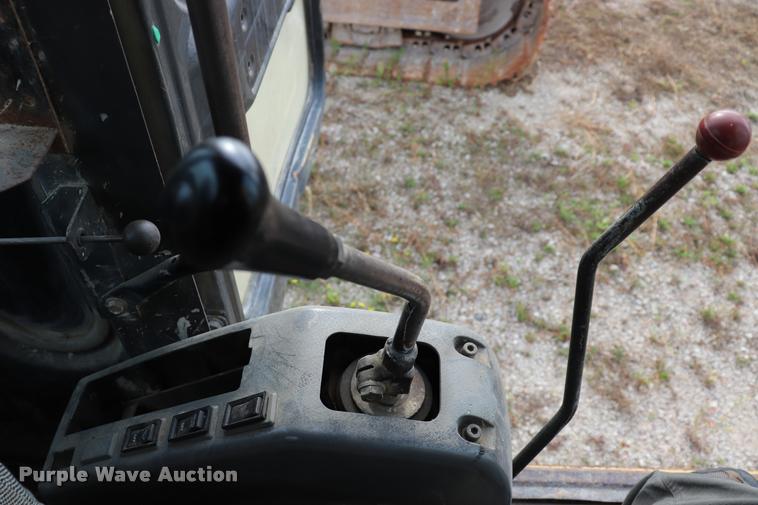 image for item DQ9482 Komatsu PC200LC excavator