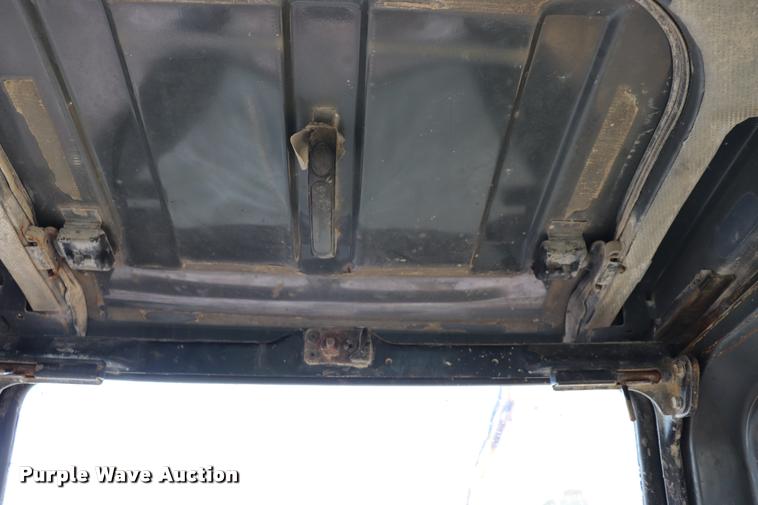 image for item DQ9482 Komatsu PC200LC excavator