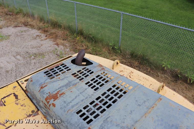 image for item DQ9482 Komatsu PC200LC excavator