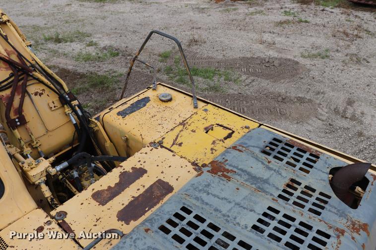 image for item DQ9482 Komatsu PC200LC excavator