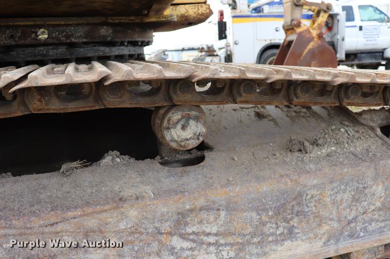 image for item DQ9482 Komatsu PC200LC excavator