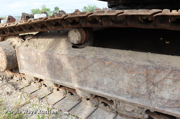 image for item DQ9482 Komatsu PC200LC excavator