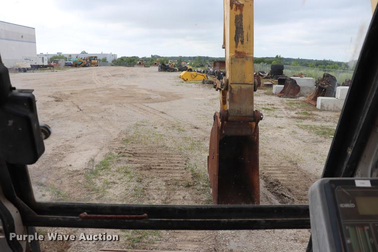 image for item DQ9483 1997 Kobelco SK400LC excavator