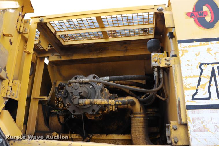 image for item DQ9483 1997 Kobelco SK400LC excavator