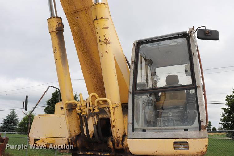 image for item DQ9483 1997 Kobelco SK400LC excavator