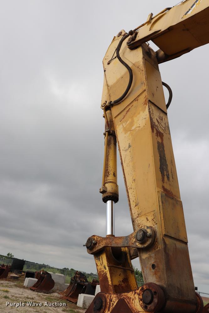 image for item DQ9483 1997 Kobelco SK400LC excavator