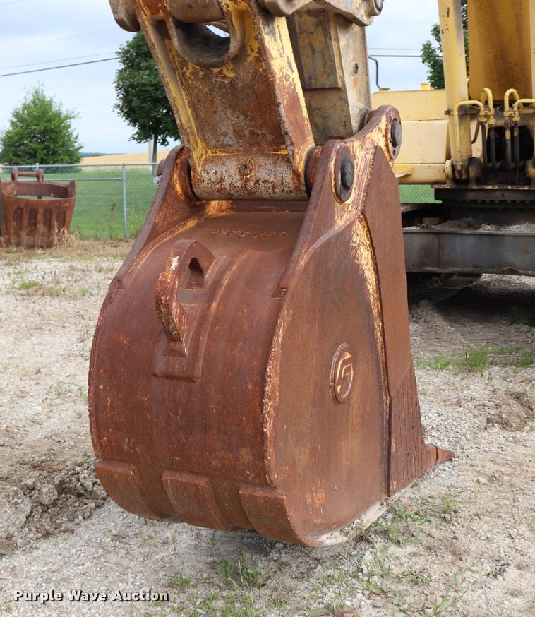 image for item DQ9483 1997 Kobelco SK400LC excavator