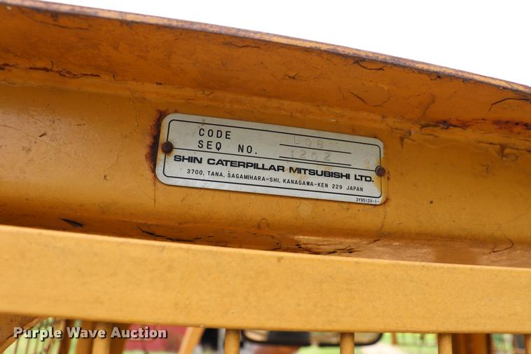 image for item DQ9485 1994 Caterpillar D3C LGP dozer