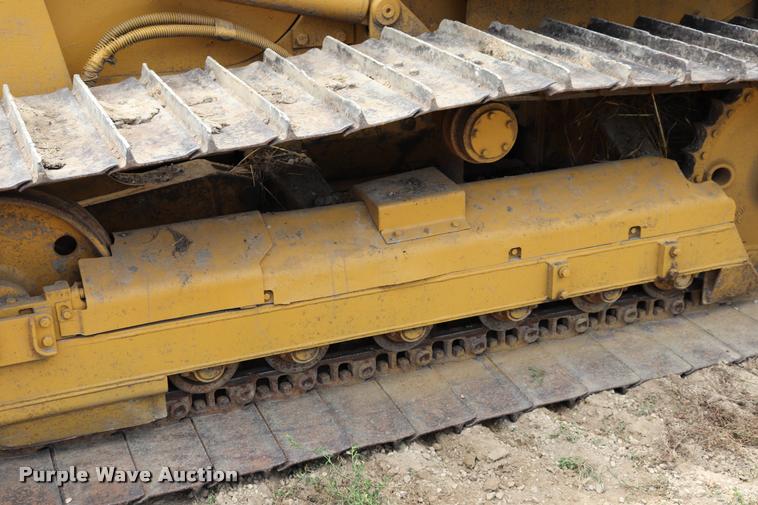 image for item DQ9485 1994 Caterpillar D3C LGP dozer