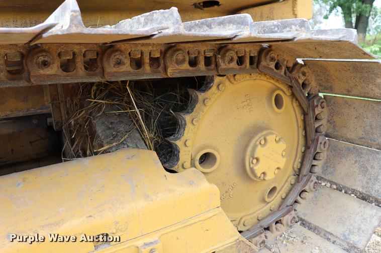 image for item DQ9485 1994 Caterpillar D3C LGP dozer