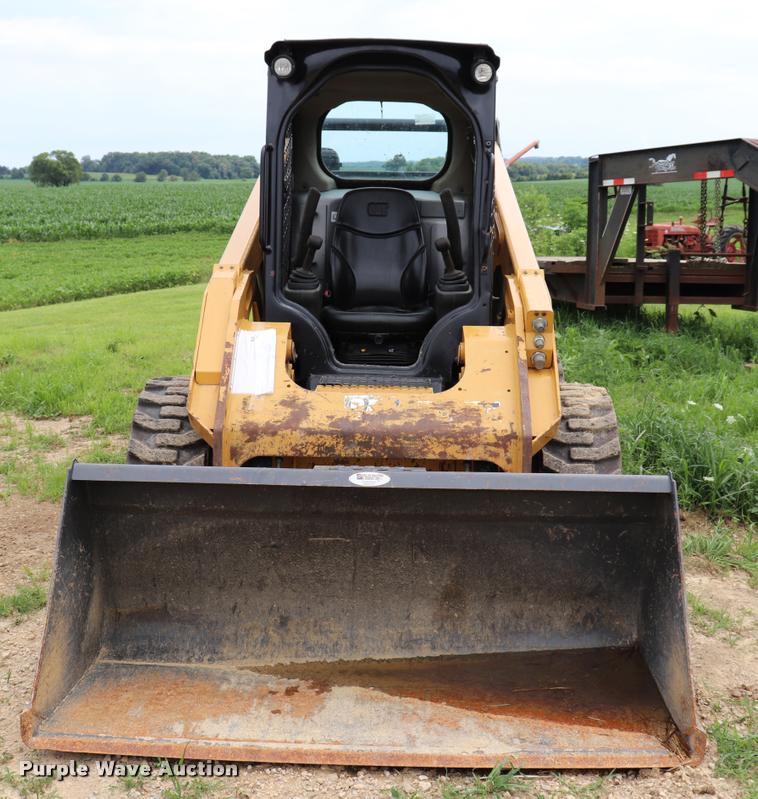 image for item DQ9486 2014 Caterpillar 262D skid steer