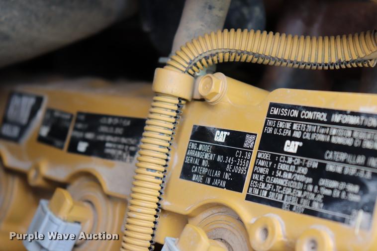 image for item DQ9486 2014 Caterpillar 262D skid steer