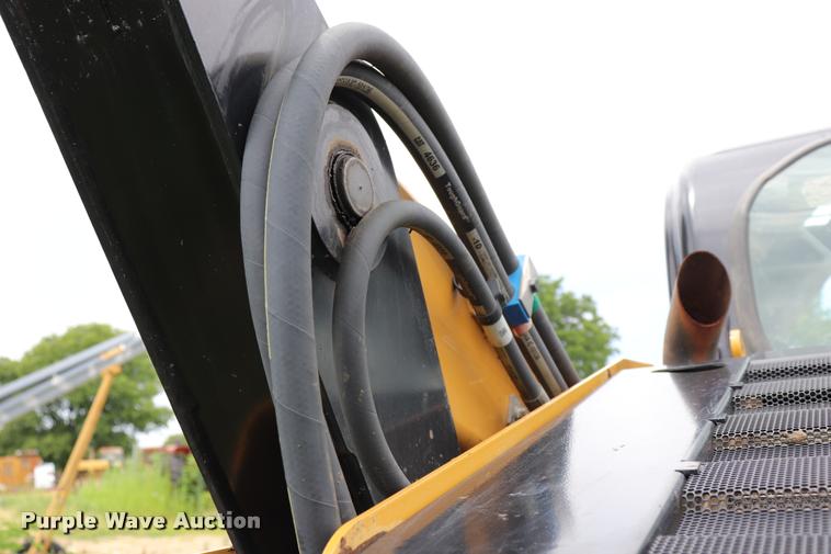 image for item DQ9486 2014 Caterpillar 262D skid steer