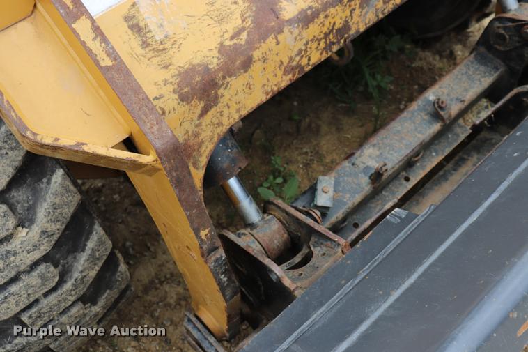 image for item DQ9486 2014 Caterpillar 262D skid steer