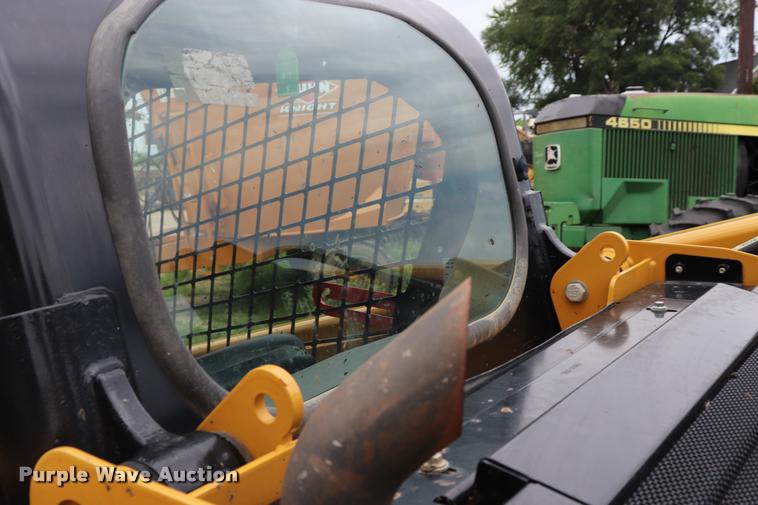 image for item DQ9486 2014 Caterpillar 262D skid steer