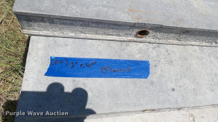 image for item DR9672 Wall-Ties concrete forms