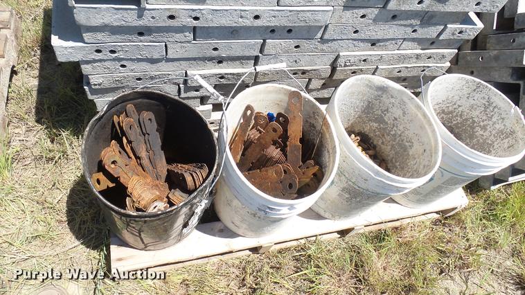 image for item DR9672 Wall-Ties concrete forms