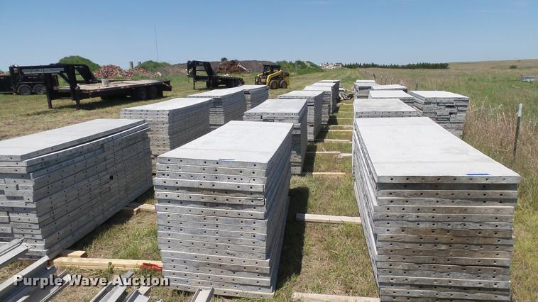 image for item DR9672 Wall-Ties concrete forms