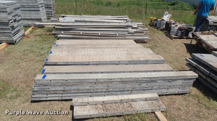 image for item DR9672 Wall-Ties concrete forms