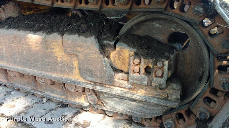 image for item G1223 2003 Komatsu D41P-6 dozer