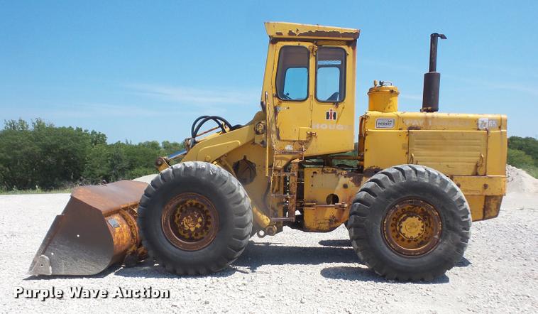 image for item G1257 International H65C Wheel loader