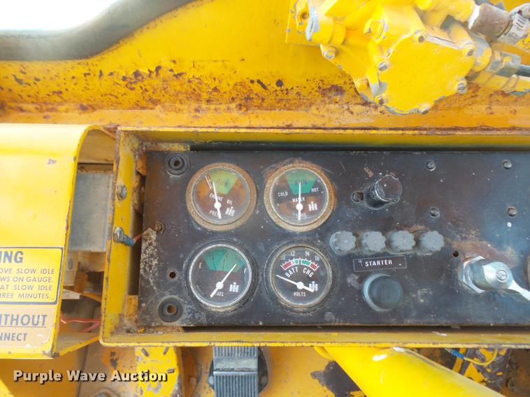 image for item G1257 International H65C Wheel loader