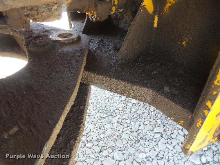 image for item G1257 International H65C Wheel loader