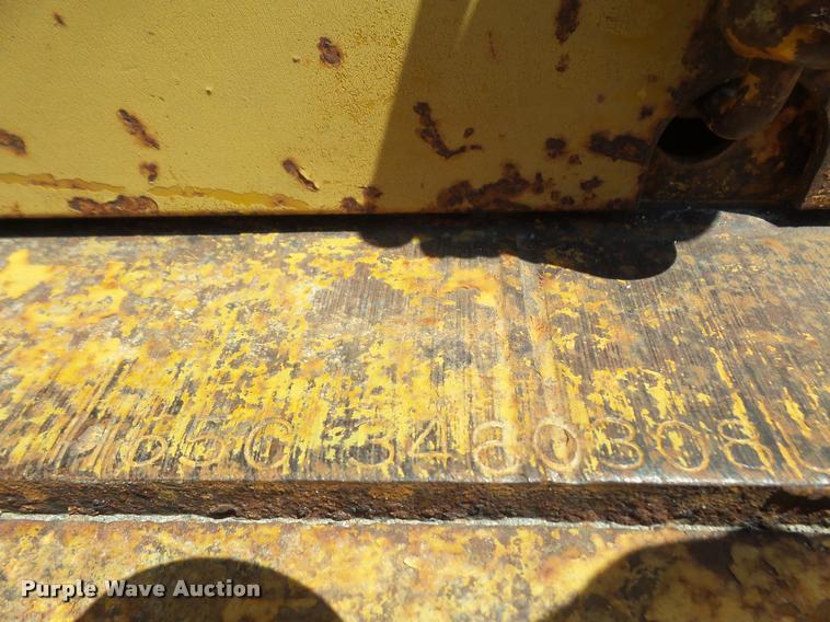 image for item G1257 International H65C Wheel loader