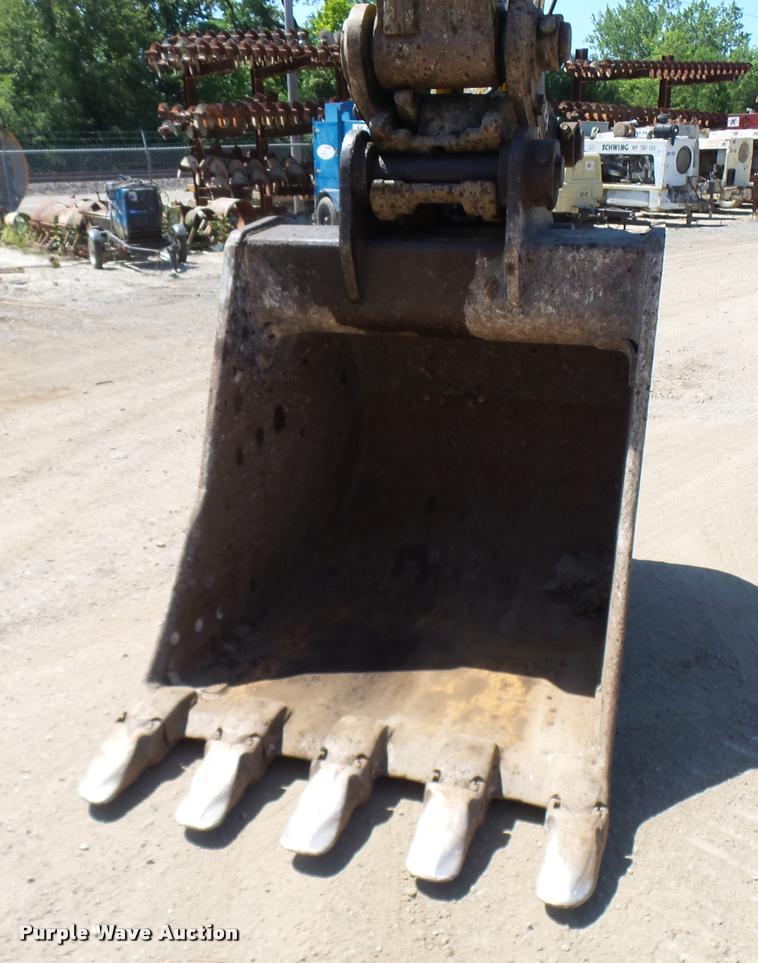 image for item K1848 2005 Komatsu 300LC-7L excavator