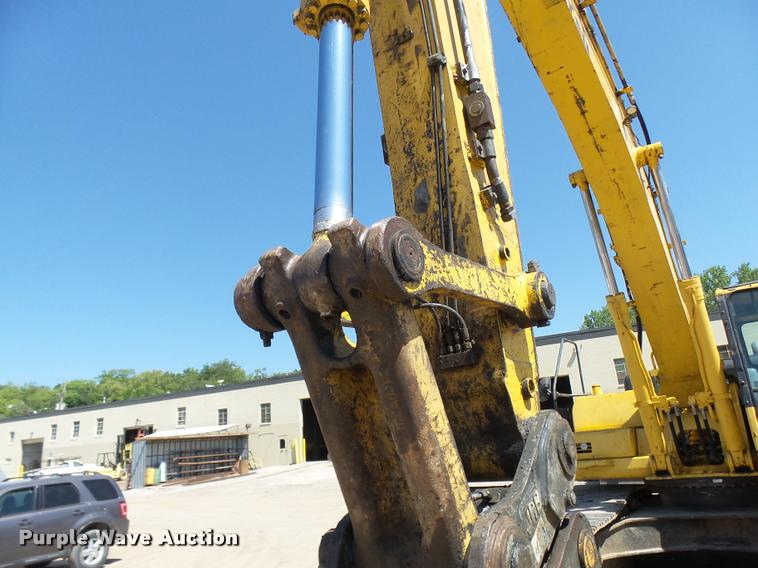 image for item K1848 2005 Komatsu 300LC-7L excavator