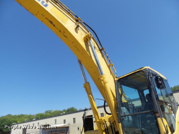 image for item K1848 2005 Komatsu 300LC-7L excavator