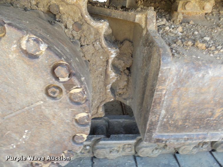 image for item K1848 2005 Komatsu 300LC-7L excavator