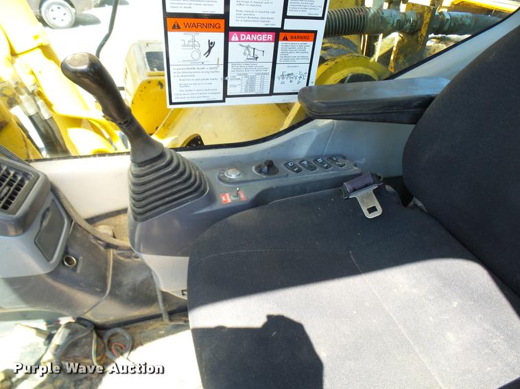 image for item K1848 2005 Komatsu 300LC-7L excavator