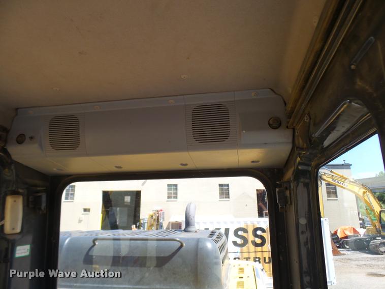 image for item K1848 2005 Komatsu 300LC-7L excavator